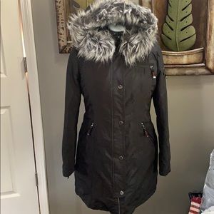 Laundry by Shelli Segal faux fur trim hooded coat